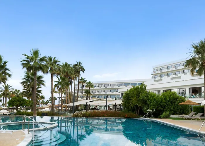 St George Beach Hotel&Spa Resort